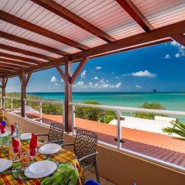 Maison 90m face à la Mer et 500m de la Plage, hotell sihtkohas Sainte-Luce