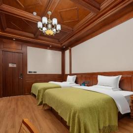 熙和隐居晨雾松赞藏艺民宿松赞林寺店, Hotel in Shangri-La