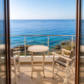 Kochili Ikaria – hotel w mieście Armenistis