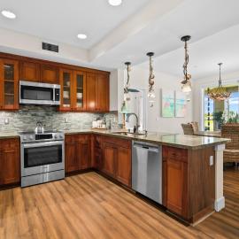 Pili Mai 6F by Alekona Kauai - 2BR Condo access to fitness, hotel en Koloa