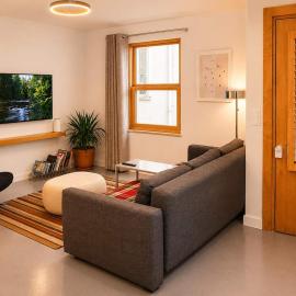 Ayvalık Center Modern Detached House in the City Center