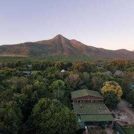 Storms River Forest Lodge, hôtel à Stormsrivier