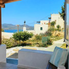 Georgia Rooms Milos