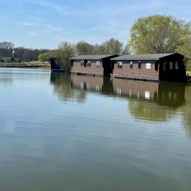 Wroxham Broads Lodge Houseboat, Hotel in Stalham