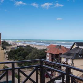 Amerida - Departamentos para jovenes Frente al Mar - A 1 cuadra de la noche de Pinamar