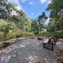 Brand-New Riverfront Escape, Dock, Fire Pit, Canoes