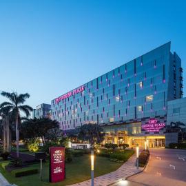 Crowne Plaza Guangzhou Huadu by IHG, хотел в Гуанджоу