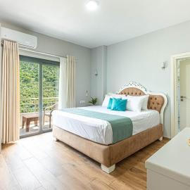 Sea Breeze Suite 22 Llaman - Free Parking