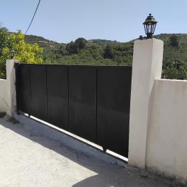 Stone House Vouves