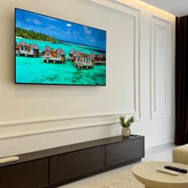 Beachfront Modern 1BR Sunset Sea View Ilyonis Residence