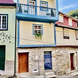 Charming Casa Azul - Stay in Historic Chaves