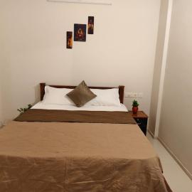 Indraneelam Inn, hotel en Guruvāyūr