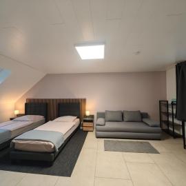 Gästehaus Ferienwohnung Zimmer 2C oder Zimmer 2D，於利希的飯店