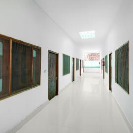 SPOT ON by OYO Royal Hotel, hotel en Sītāpur