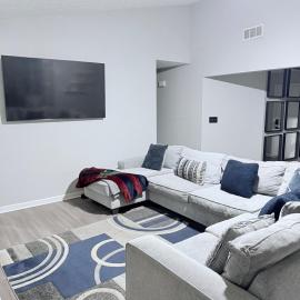Retro Lux Retreat 2BR w Office and Patio