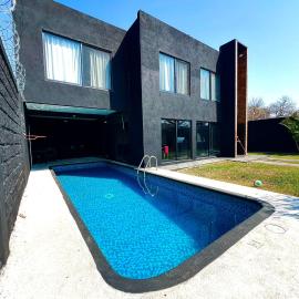Casa con alberca privada en Yautepec Morelos