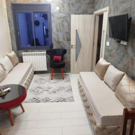 F2 confortable, Near airport