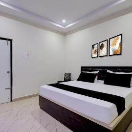 Hotel O Seven Hills Grand, hotelli kohteessa Visakhapatnam
