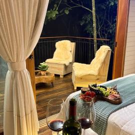 Casa dos Alpes Cabana Encanto da Mata，廷博的飯店
