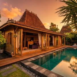 Villa Lucky - 2BR Wooden Joglo - Heart of Canggu