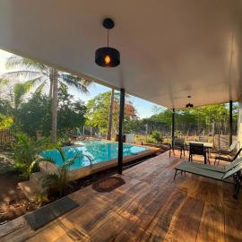 NEW Surf House with private pool