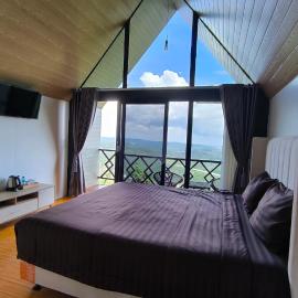 Senja Kita Glamping