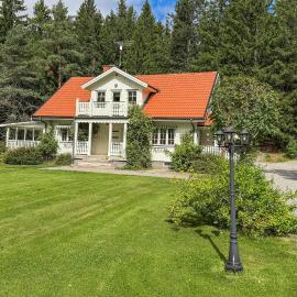 Pet Friendly Home In Ed With Wifi, отель в городе Ed