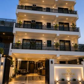 Hotel Blue Horizon Corporate Stay Sec-144 Near 142-143 Metro