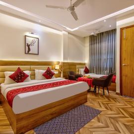 Hotet The Rosewalk Vista Free Pick up From Nizamuddin Railway Station
