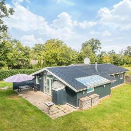 8 person holiday home in Ørsted