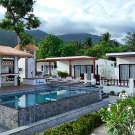 Pukawa Hotel & Residence