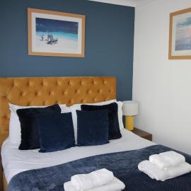 Oliver Wests Beautiful 1 Bedroom Retreat