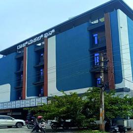 Rajmahal Inn