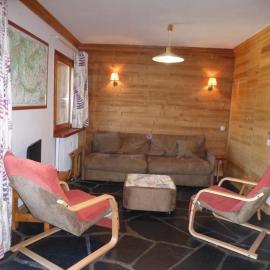 Résidence Les Airelles - Appartement spacieux, à proximité des pistes de ski (100m), et à un arrêt de bus MAE-6560