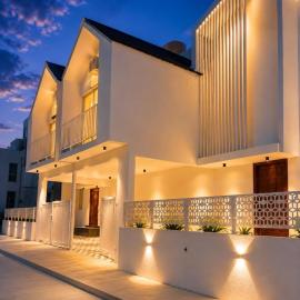 Luxury 3bhk pool villa in nandi، فندق في Nandi