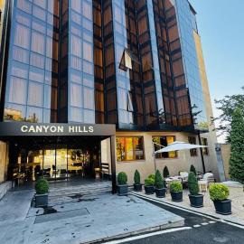 Canyon Hills Hotel