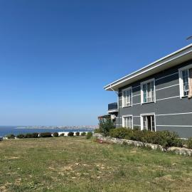Sunset Hill Hotel