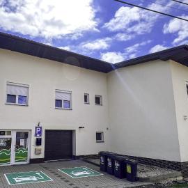 Penzion V Roklich & Apartments V Roklich, khách sạn ở Ricany