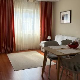 Central House AL