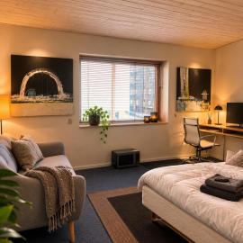 Isolated Room with own entrance