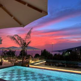 Hotel Oasis