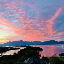 Apartment in Rutledal, by Sognefjorden, hotell i Gulen