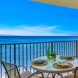 Island Style OceanFront 2BD Wonderful Views -Hololani A701