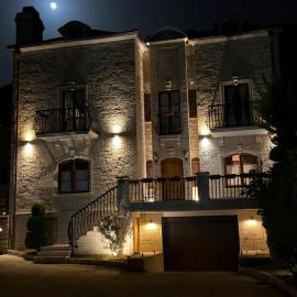 Mari's Guesthouse, hotel v destinaci Tepelenë
