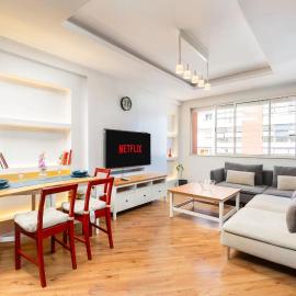 Apartments with Swimming Pool & Ac by redone, hotel u gradu Agadir