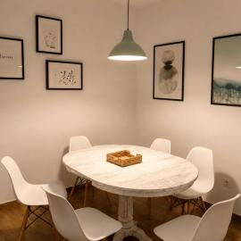 Apartamentos Ciempozuelos, cerca del Parque Warner y Madrid, hotel u gradu 'Ciempozuelos'