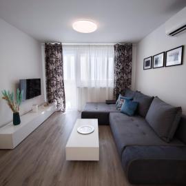 The Nostalgic Nest apartment-Parking&AC