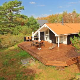 8 person holiday home in Læsø