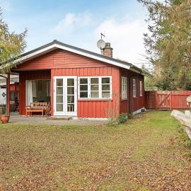 5 person holiday home in Væggerløse