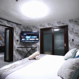Angeles Condotel
